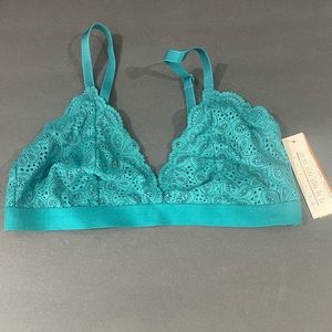 Colsie Lacy bra-M